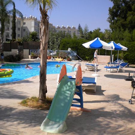Ferienwohnung Blue Oasis Gardens Limassol Exterior foto