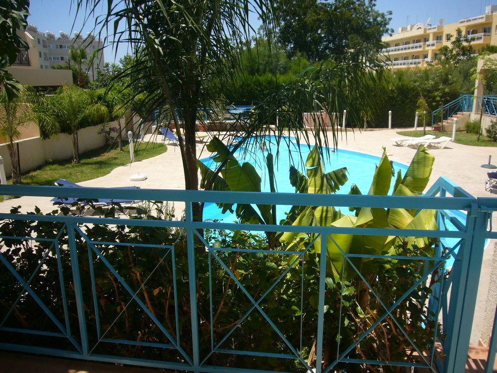 Ferienwohnung Blue Oasis Gardens Limassol Exterior foto