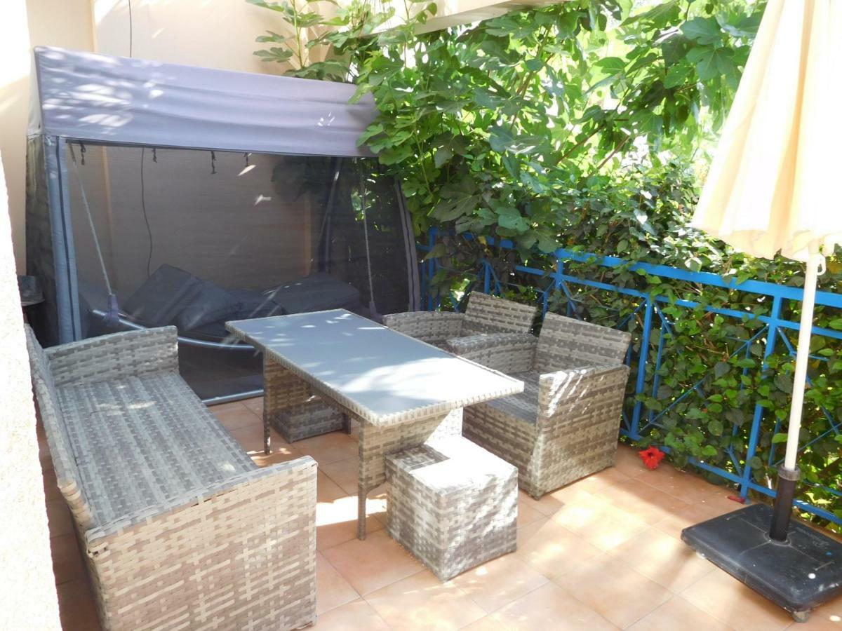 Ferienwohnung Blue Oasis Gardens Limassol Exterior foto
