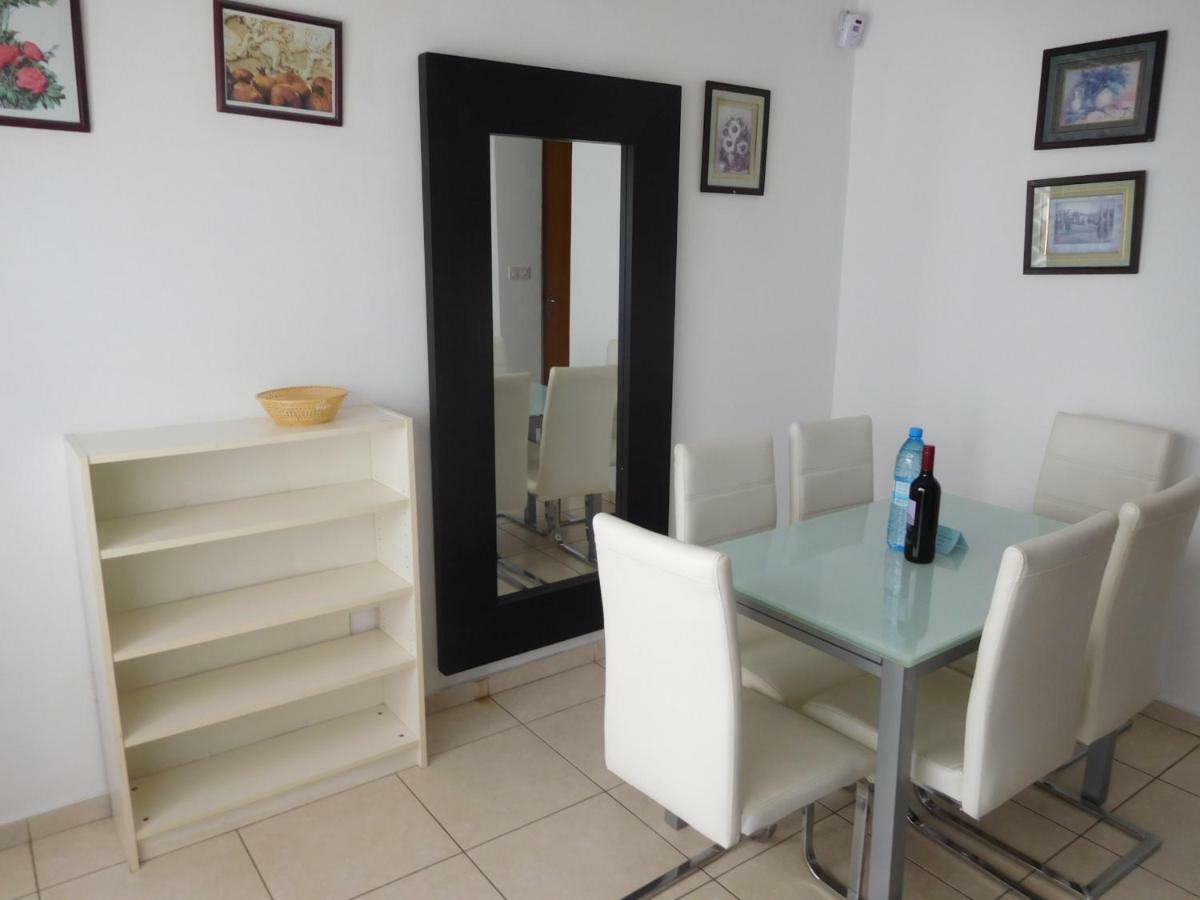 Ferienwohnung Blue Oasis Gardens Limassol Exterior foto
