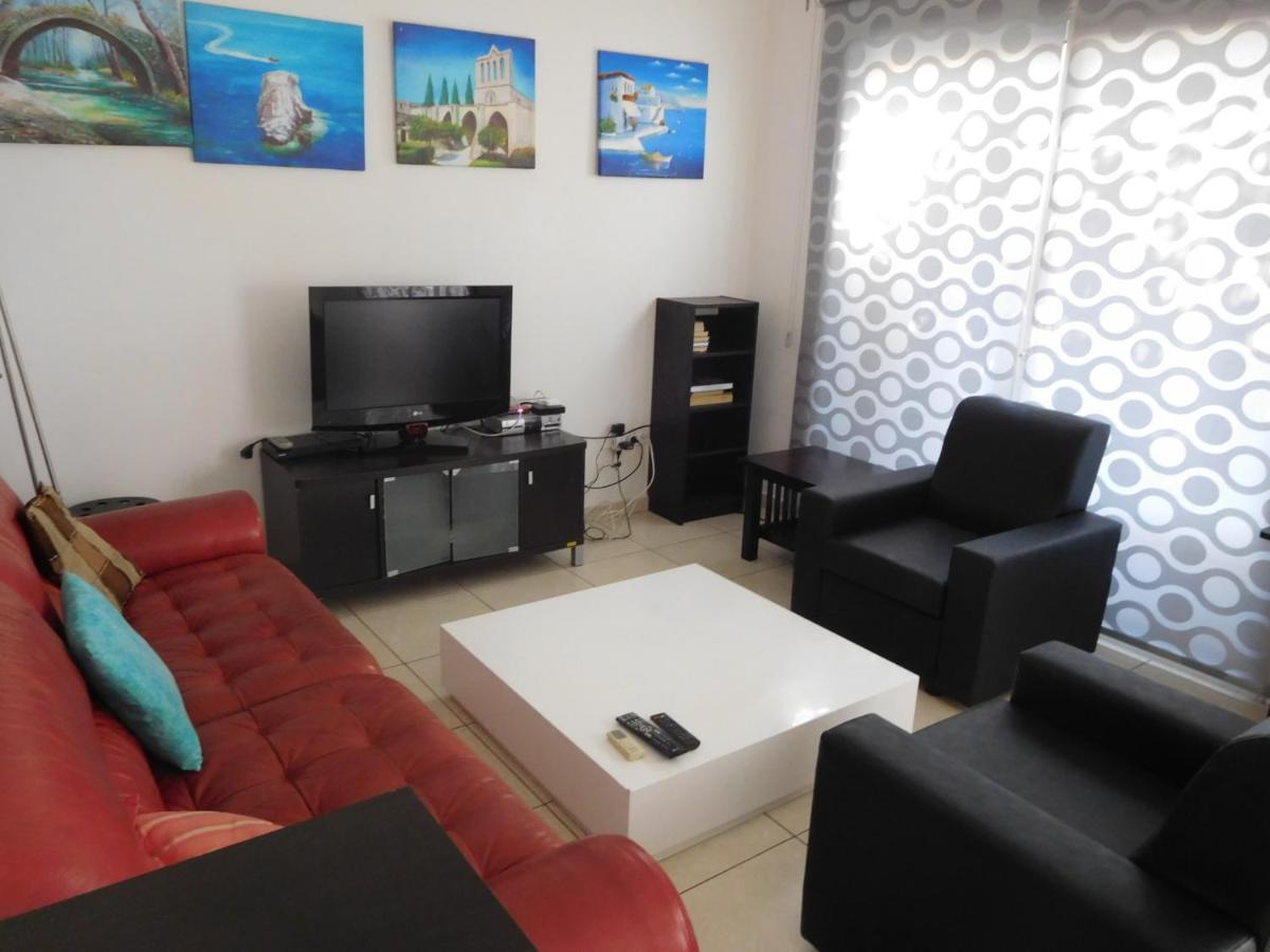 Ferienwohnung Blue Oasis Gardens Limassol Exterior foto
